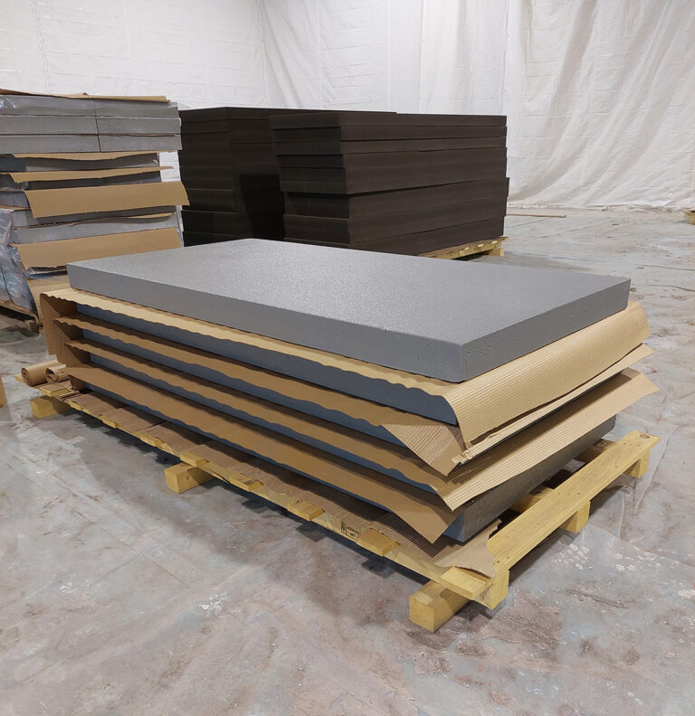 Elementer leveres flatpakket